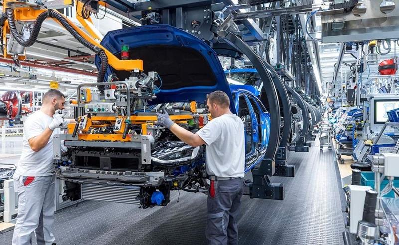 How a Tier One Supplier Saved Money by Automating Manual Approval Processes
